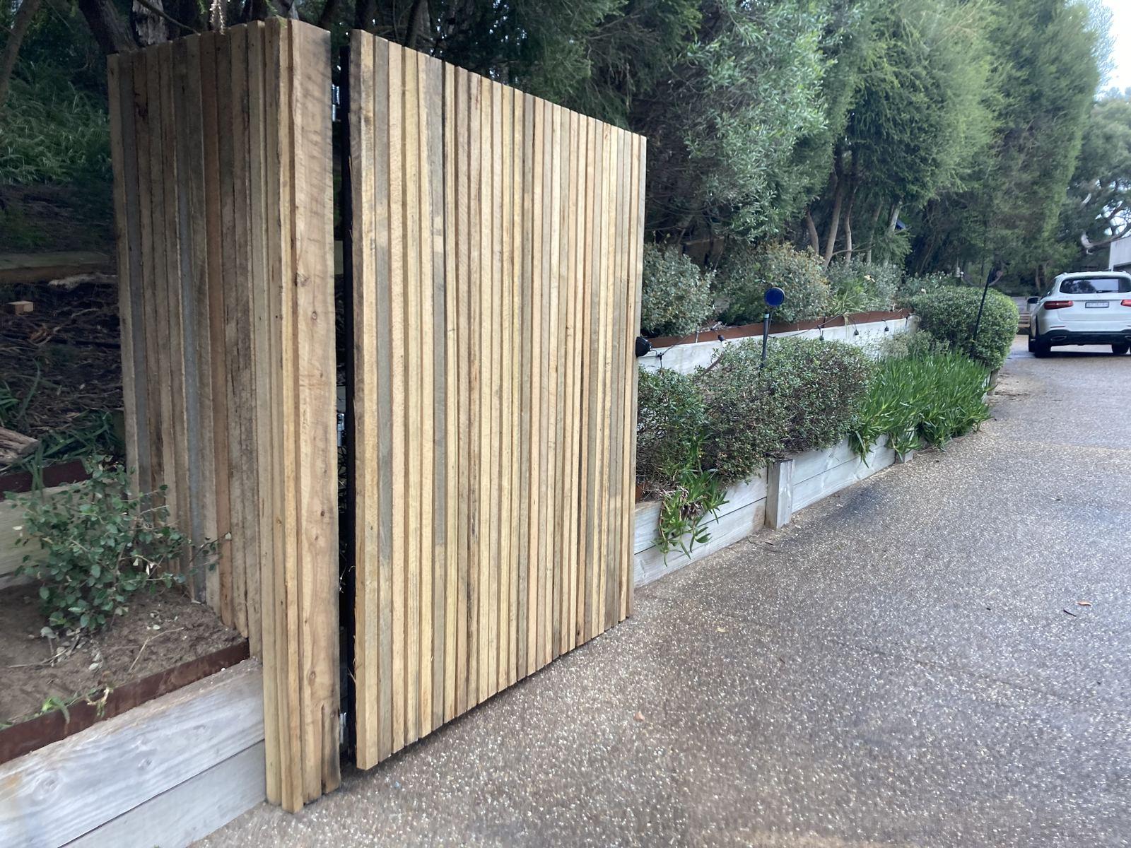 Gates in Cape Schanck photo 17