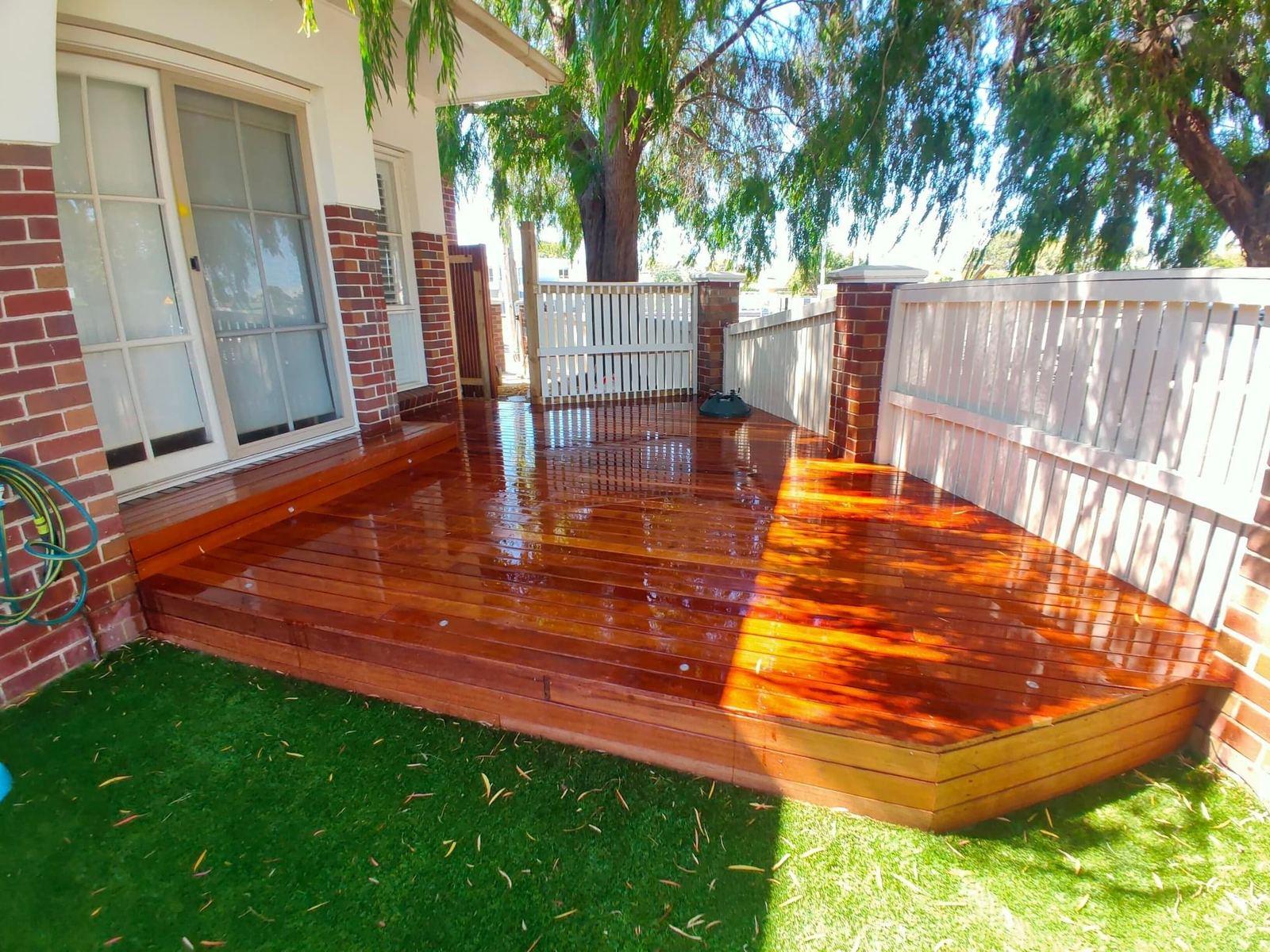 Decking in Mentone photo 10