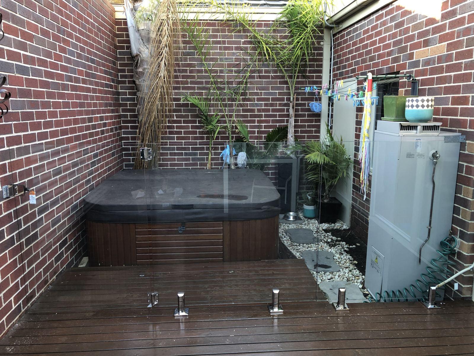Fencing in Mentone photo 5