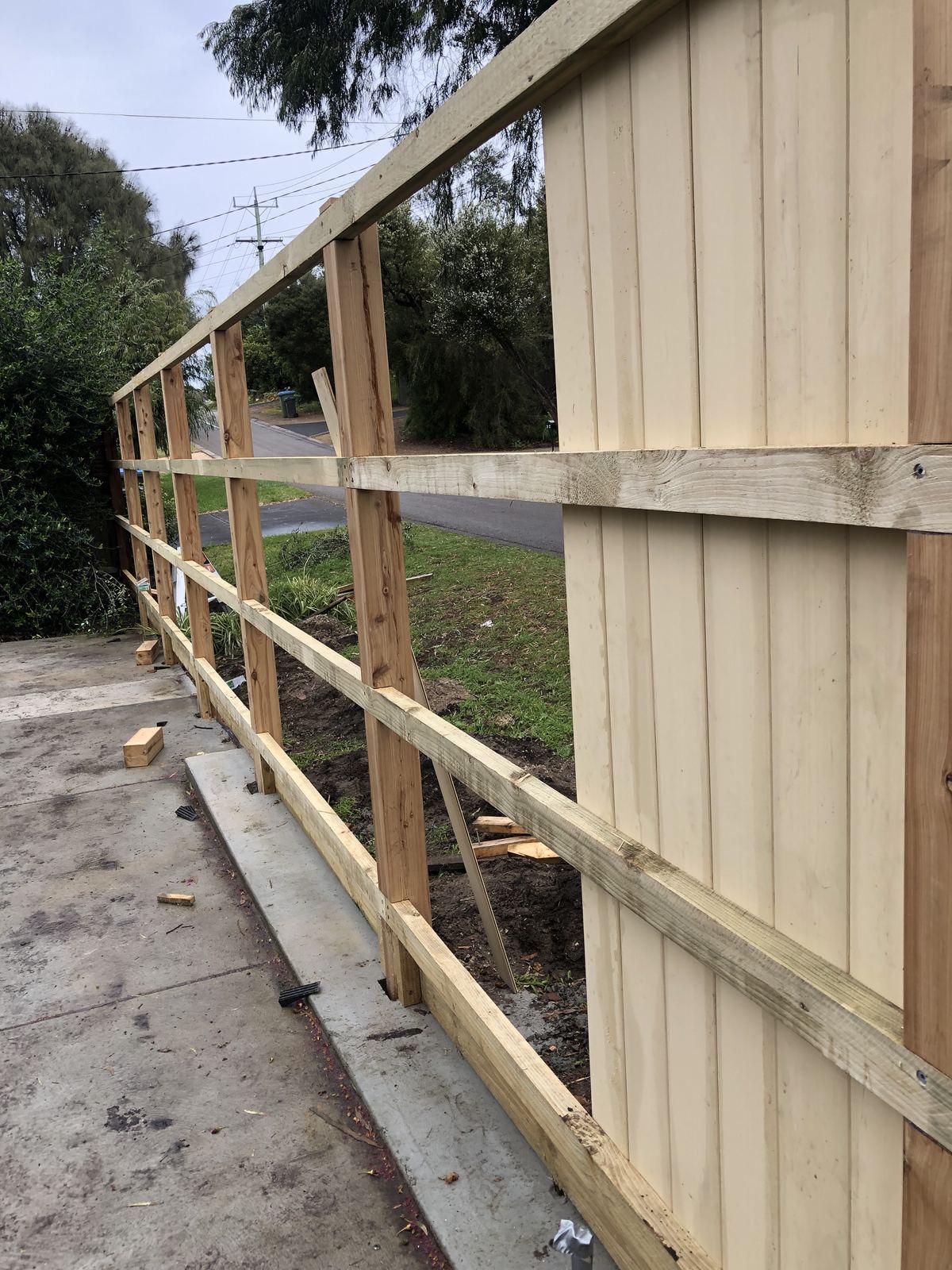 Fencing in Rye photo 27