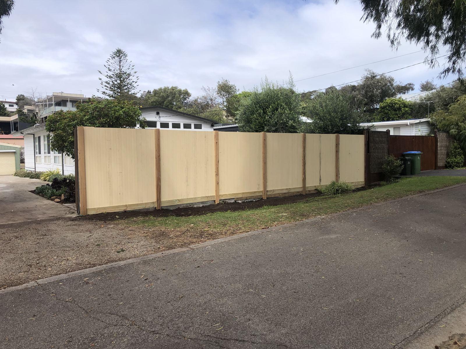 Fencing in Rye photo 33