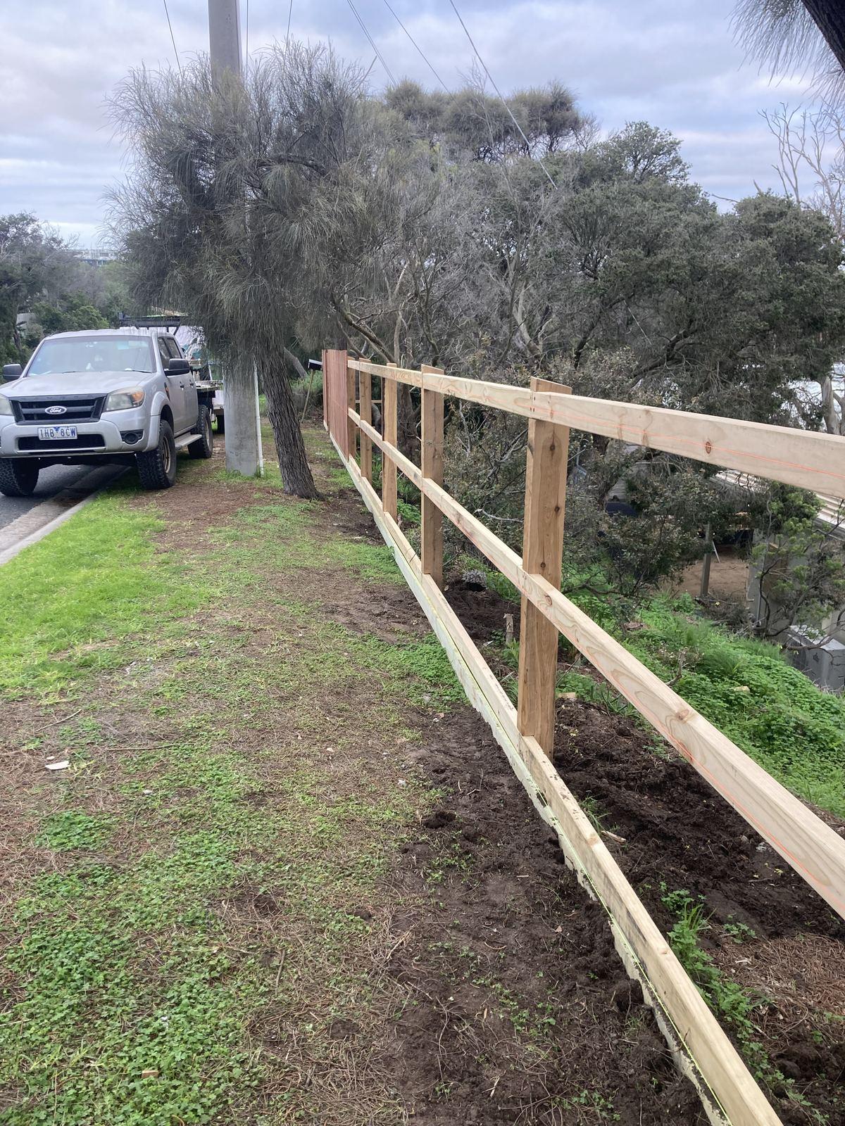 Fencing in Sorrento photo 9