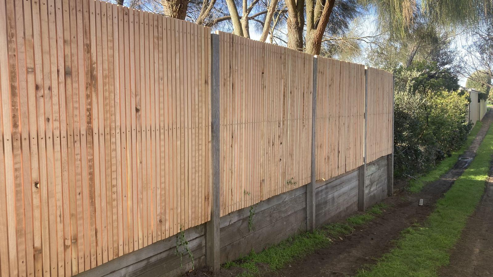 Fencing in Sorrento photo 35