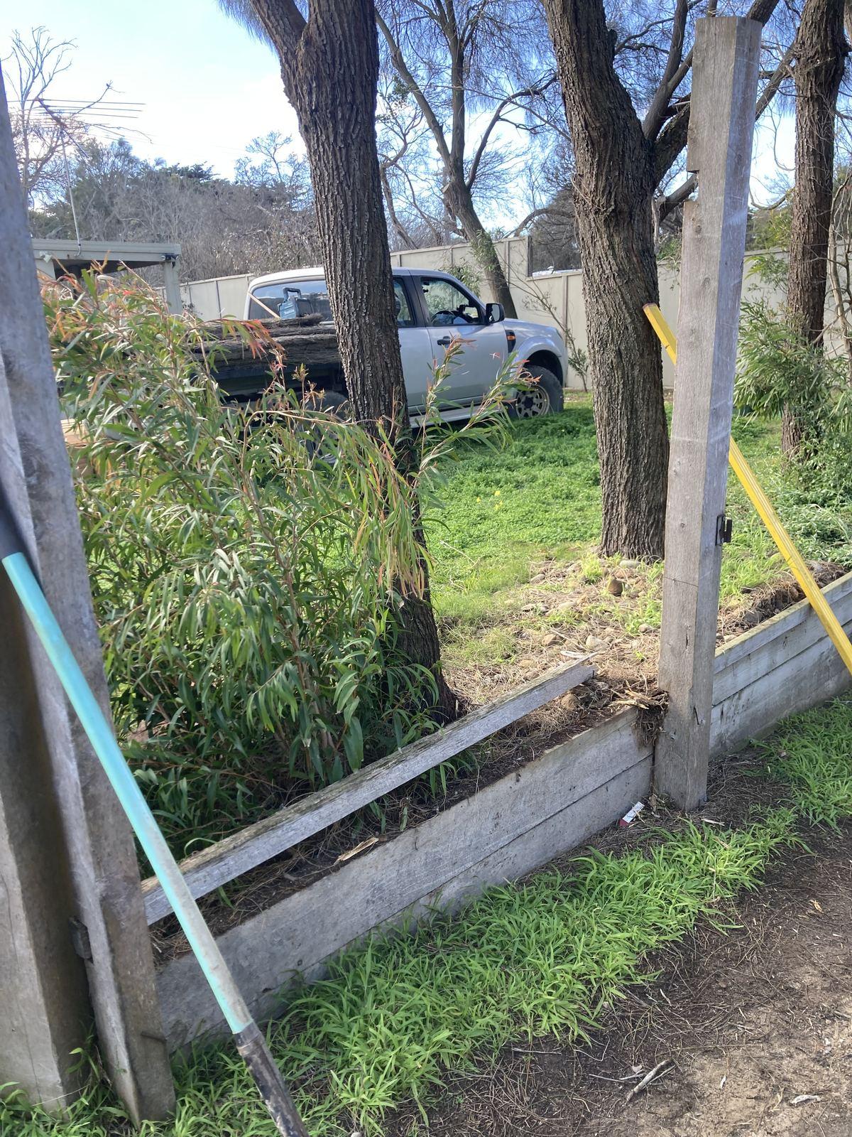 Fencing in Sorrento photo 41